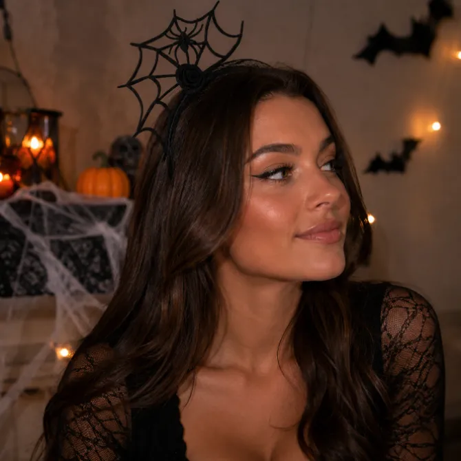 Diadeem spinnenweb zwart